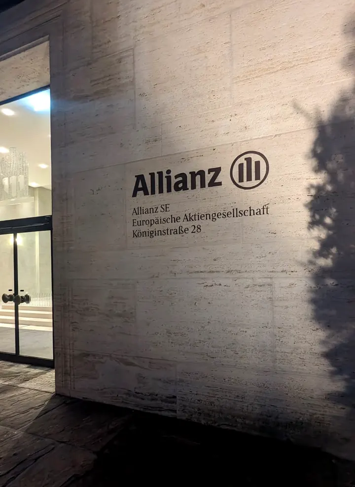 Allianz SE headquarters, Königinstraße — Munich, Germany